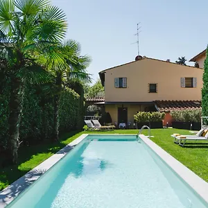 https://duchess-boutique-de-charme.it-tuscanyhotel.com