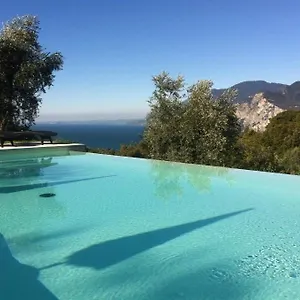 https://guesthouse-grand-view.hotelinveneto.com